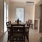 Casa Del Sasso 公寓