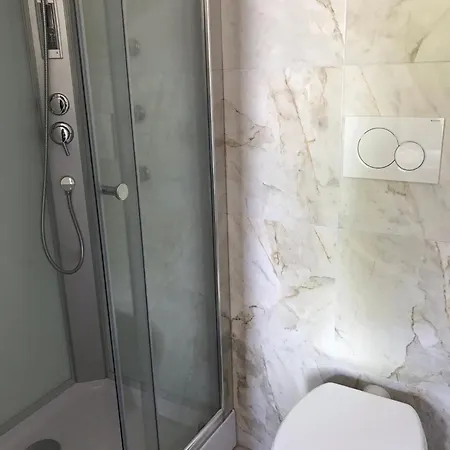 Casa Del Sasso Апартаменты Берджеджи