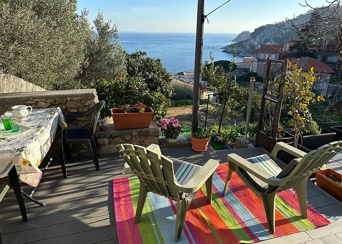 Casa Del Sasso アパート *