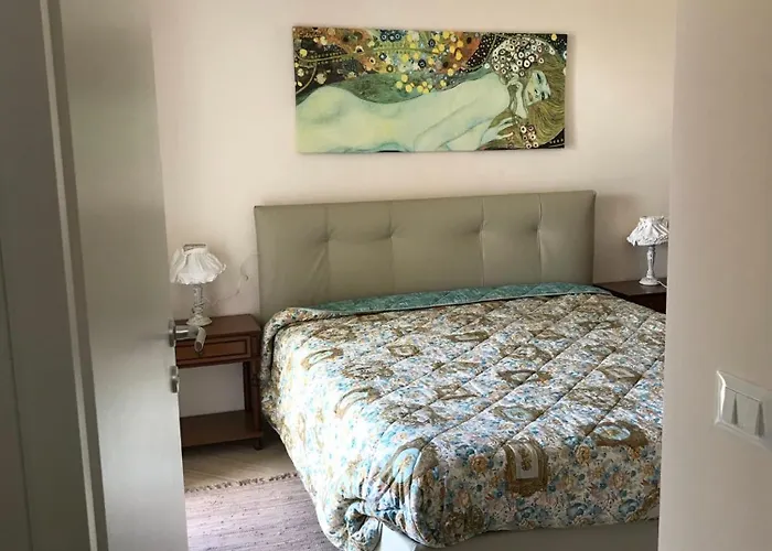 アパート Casa Del Sasso ベルジェッジ